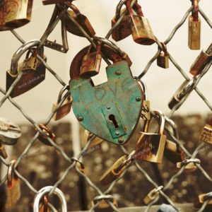 Панно Mr Perswall, коллекция City of Romance, артикул E030701-8