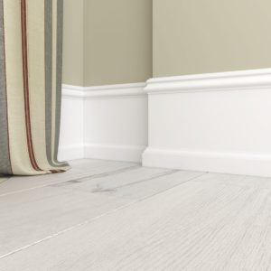 Плинтус Ultrawood арт. Base 5800 i (2000 x 230 x 20 мм.)